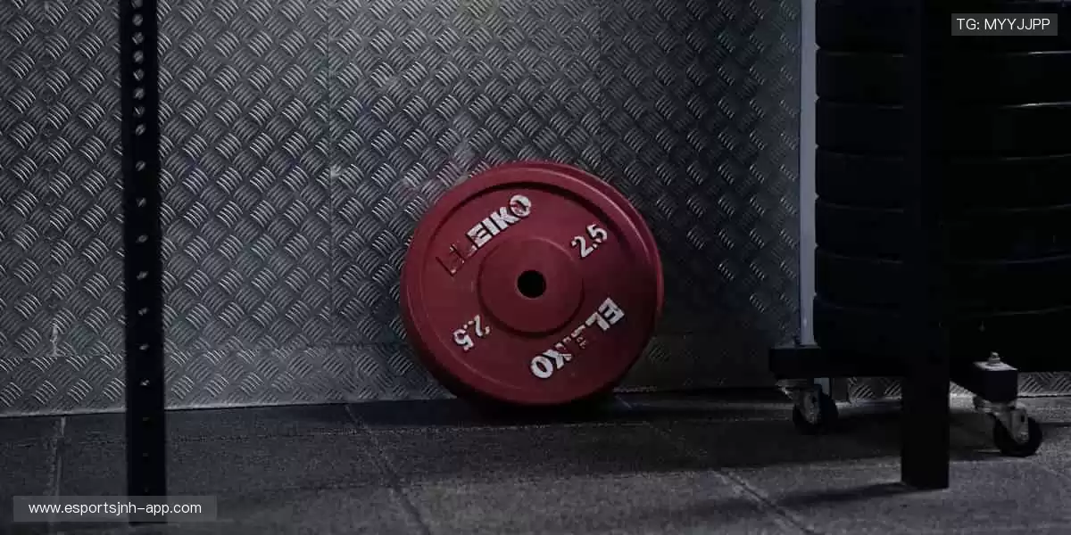 🎯专属周边，硬核热爱！把胜利穿在身上，让激情时刻相伴！